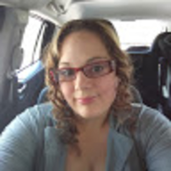 Meet your Posher, Kori - Picture 1 of 1